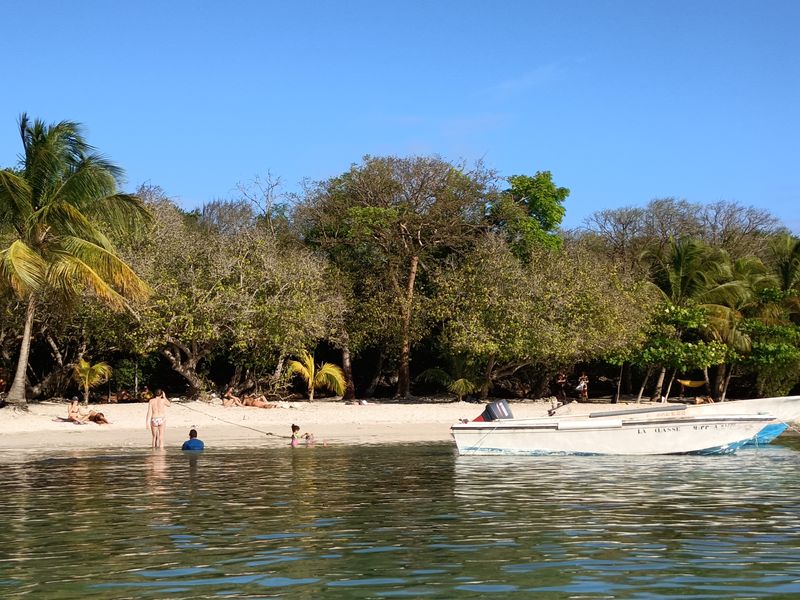 plage-des-salines-au-petit-havre_5