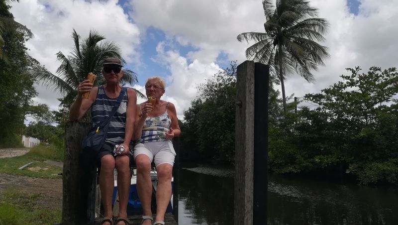 pause-dej-a-morne-a-leau