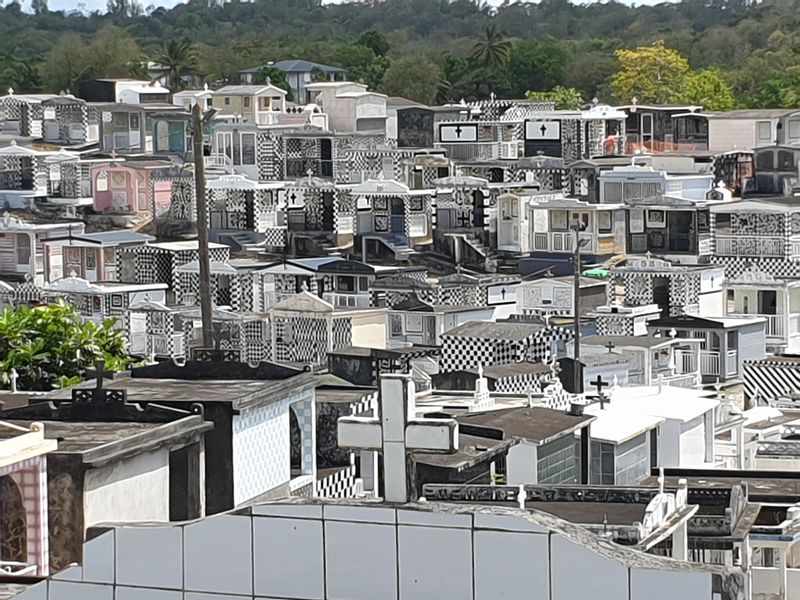 cimetiere-de-morne-a-leau_6