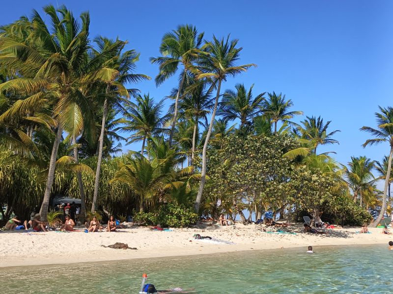 plage-de-la-caravelle_3